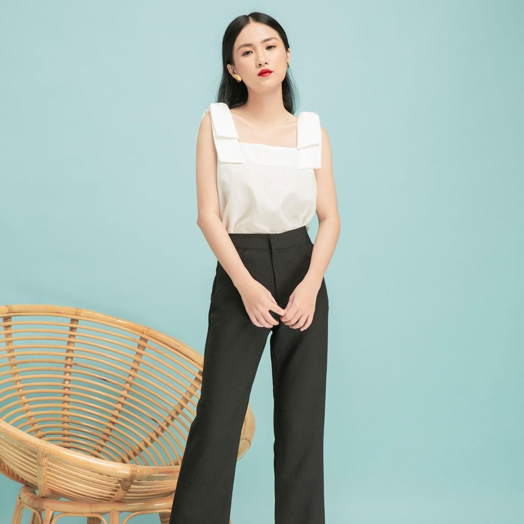 KIOBI – Áo kiểu Hebe W Bow form suông rộng, cổ vuông sát nách, nơ bản lớn đính trên vai, vải cotton bố trắng - KIA1972T