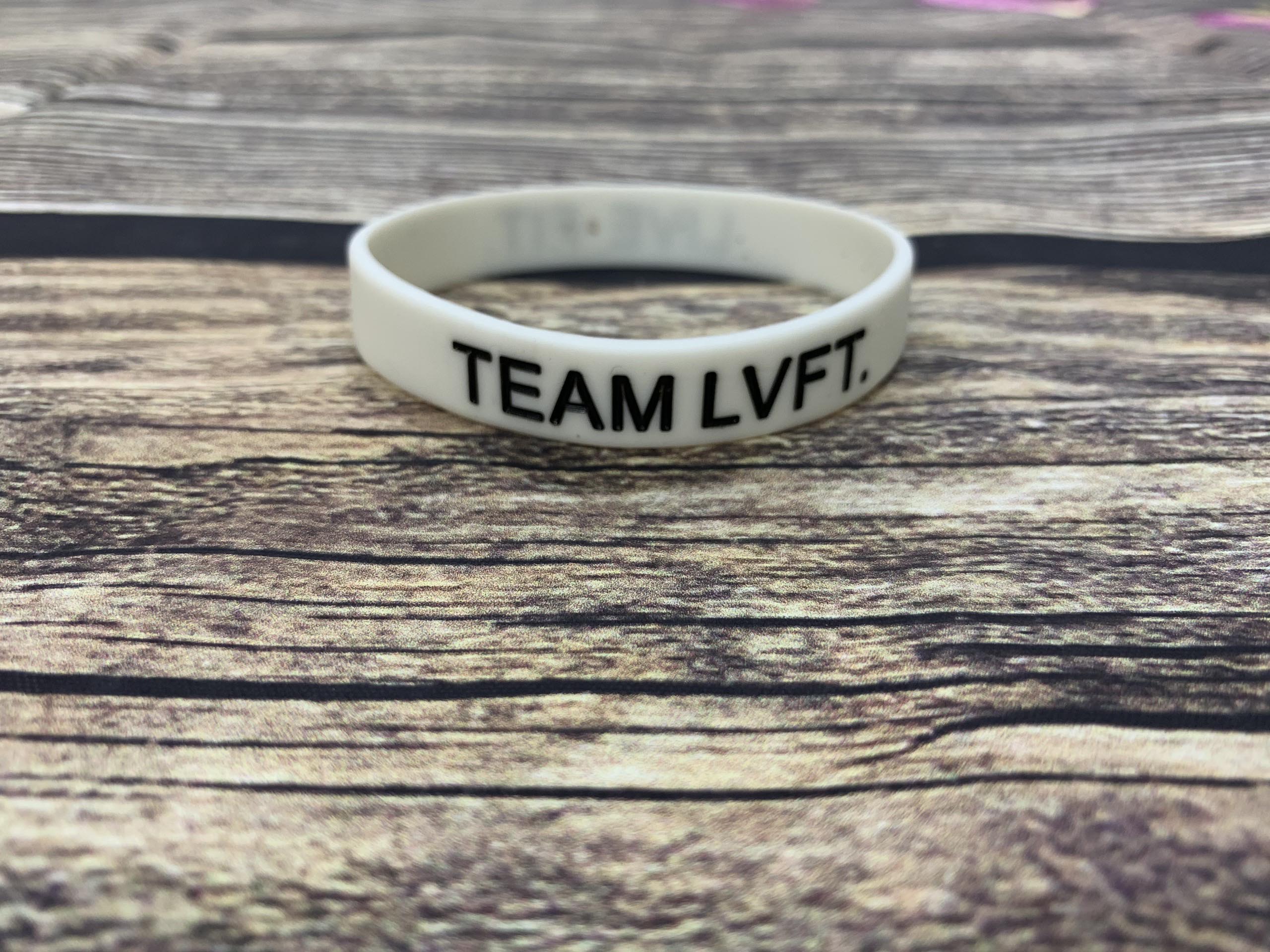 Vòng tay cao su LIVE FIT bản nhỡ, màu sắc xinh xắn, có thể dùng theo nhóm để tạo màu sắc riêng