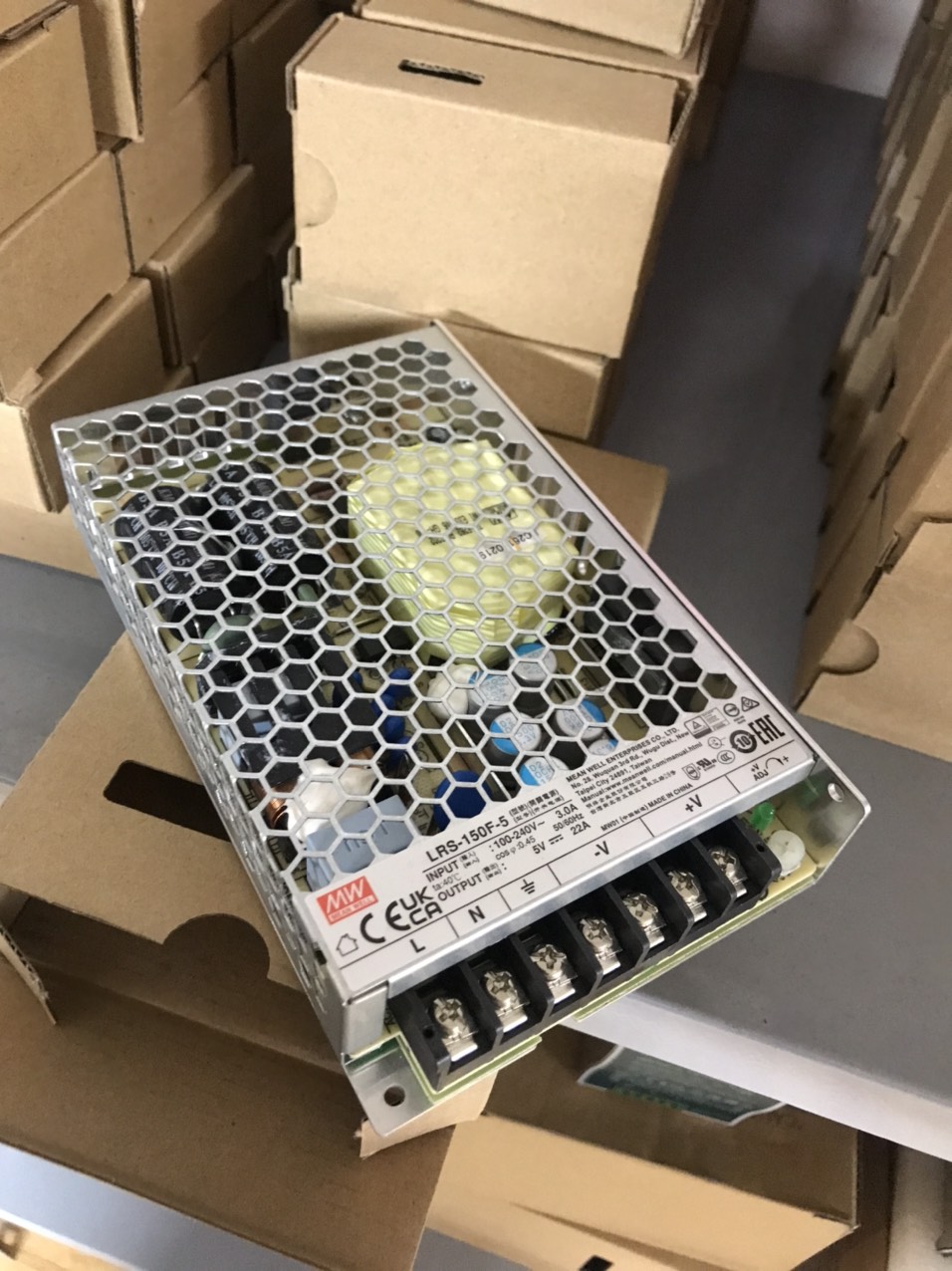 Nguồn tổ ong Meanwell LRS-150F-5 , Hàng nhập khẩu