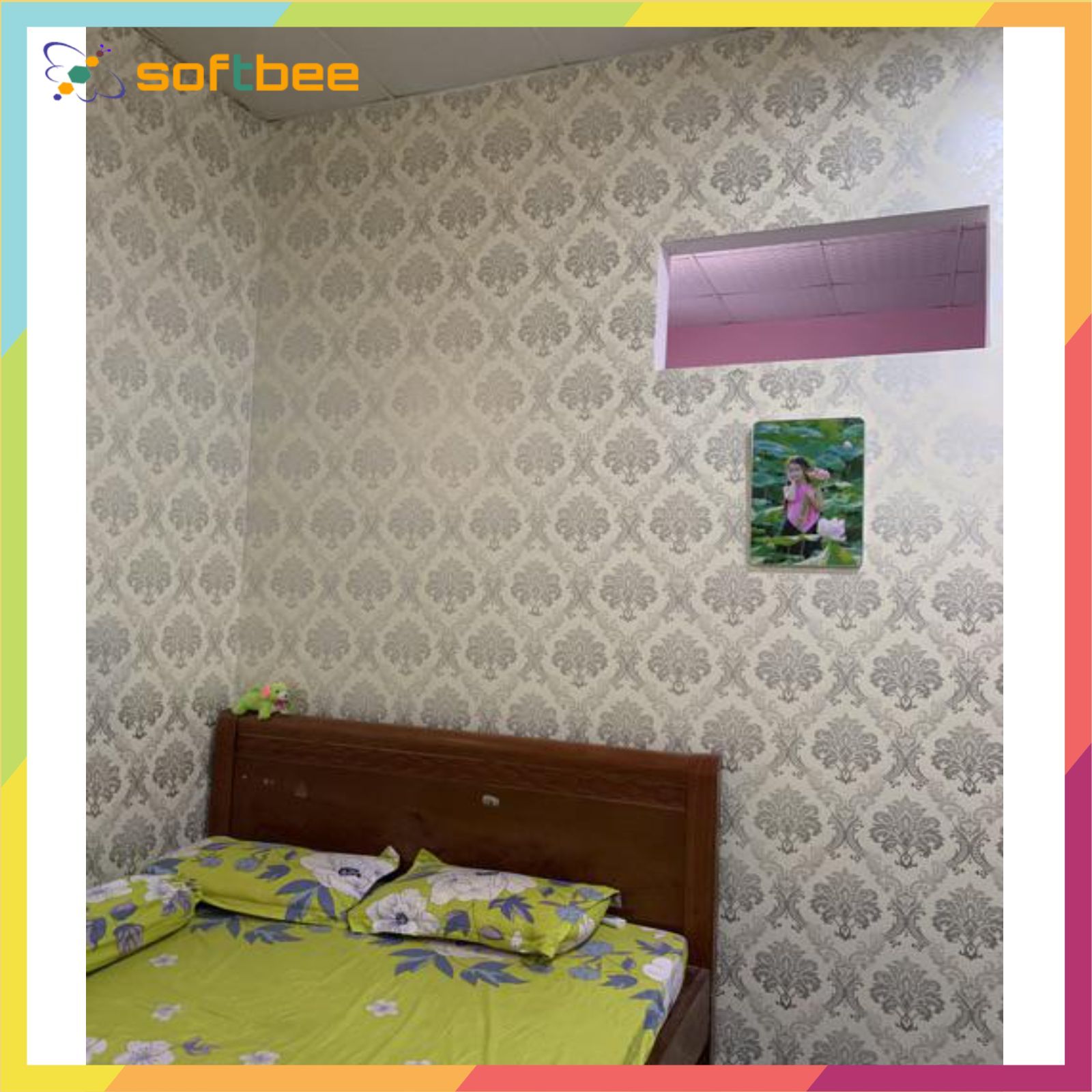 Giấy dán tường có keo sẵn in hình đức bạc, kích thước 0.45m x 10m / cuộn