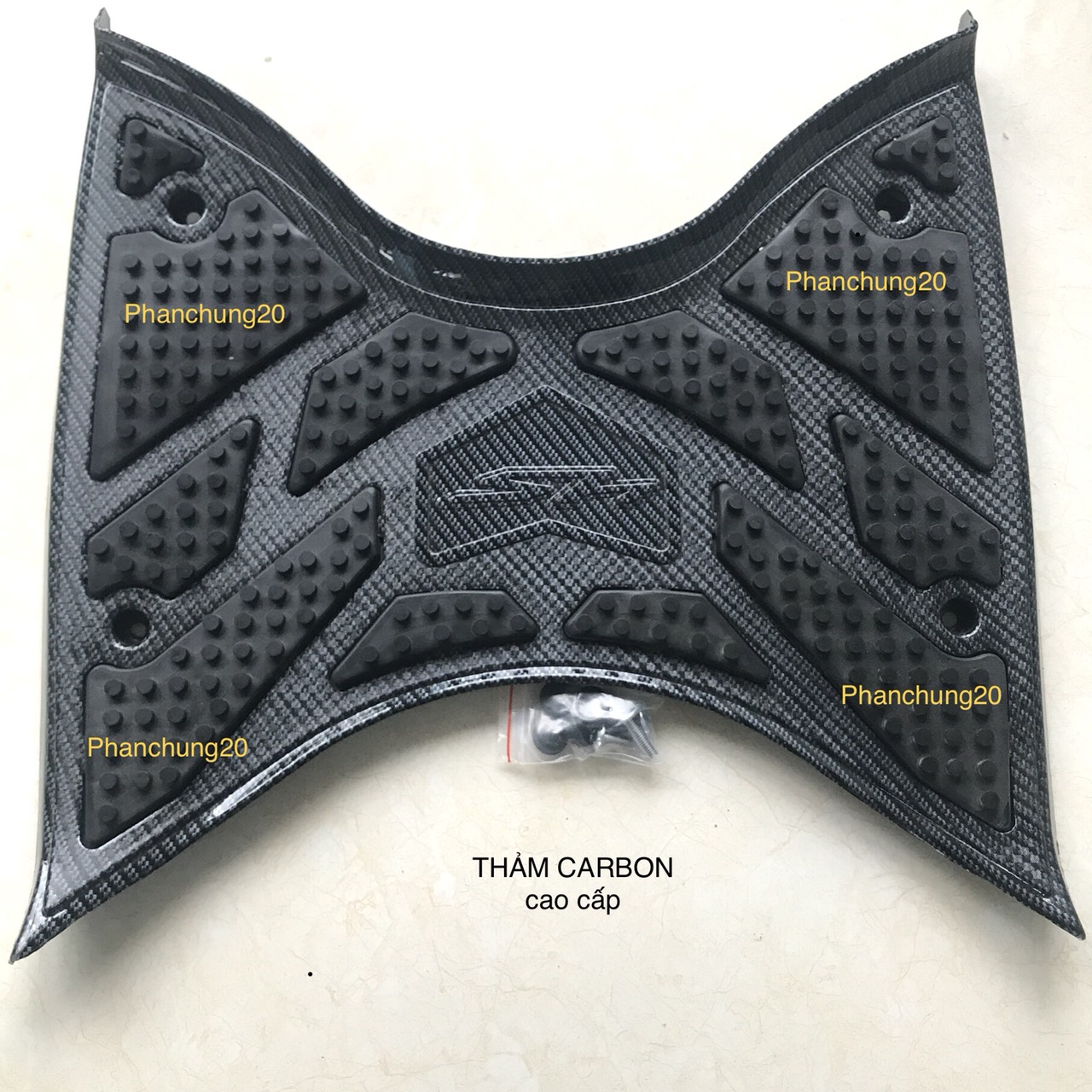 THẢM ĐỂ CHÂN DÙNG CHO ĐỜI XE SH 2017 2018 2019 CACBON