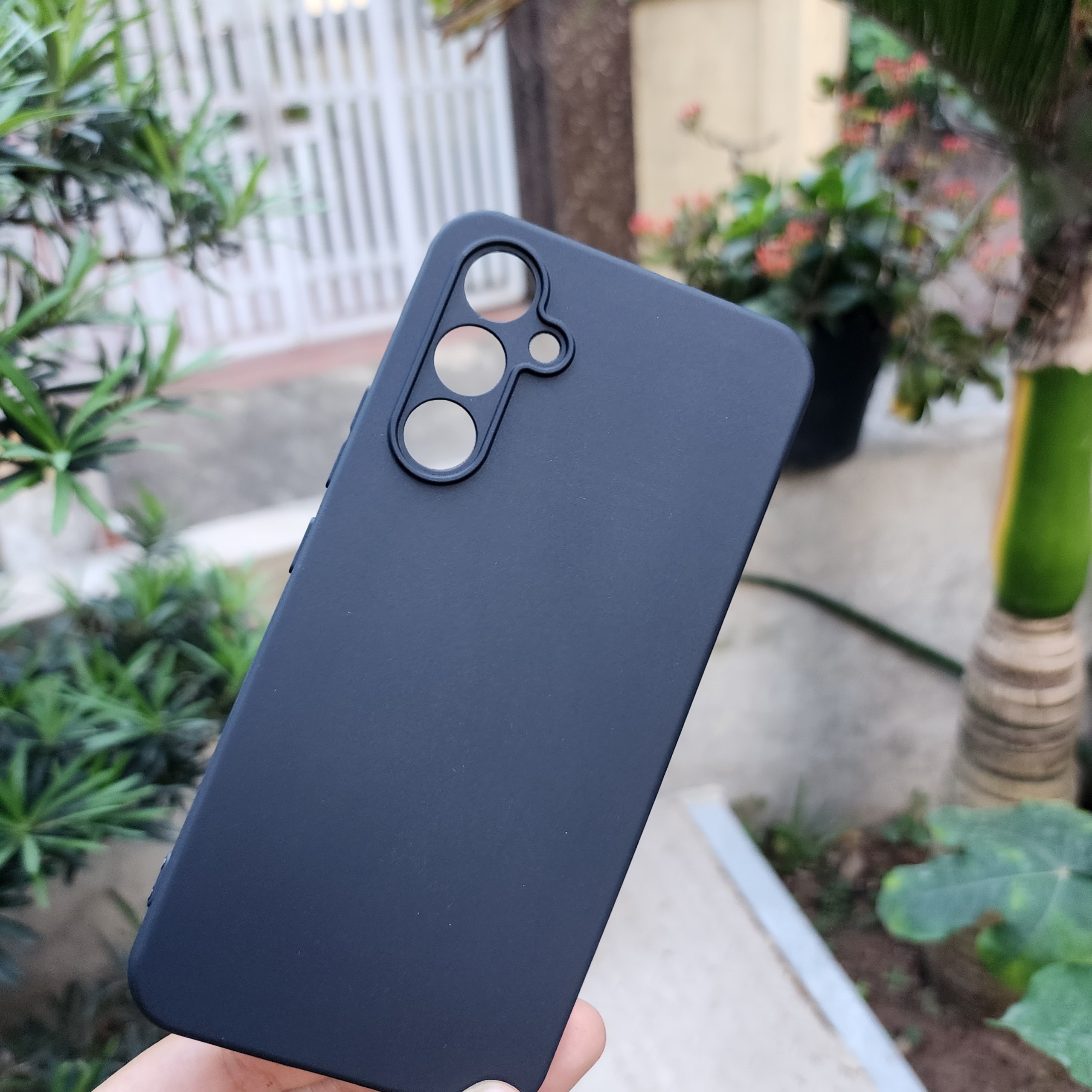 Ốp Lưng Dẻo cho Samsung Galaxy A54 5G - Đen Nhám Mịn, Chống Bám Vân Tay, Có Gờ Bảo Vệ Camera.