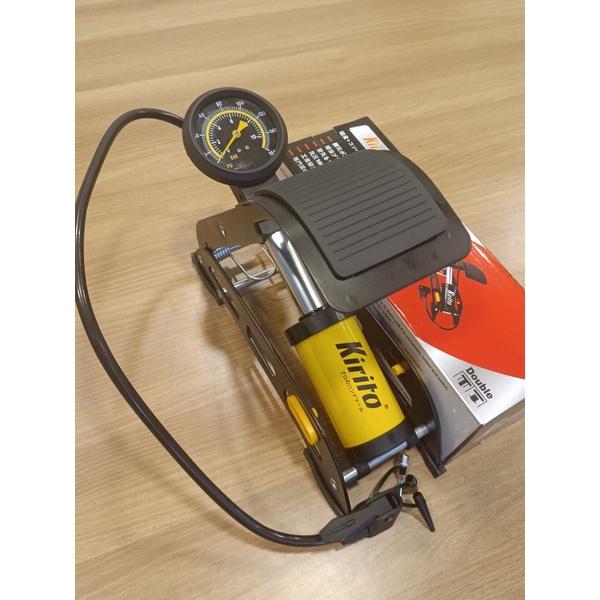 Bơm xe máy bơm xe đạp mini Stanlay đa năng cao cấp