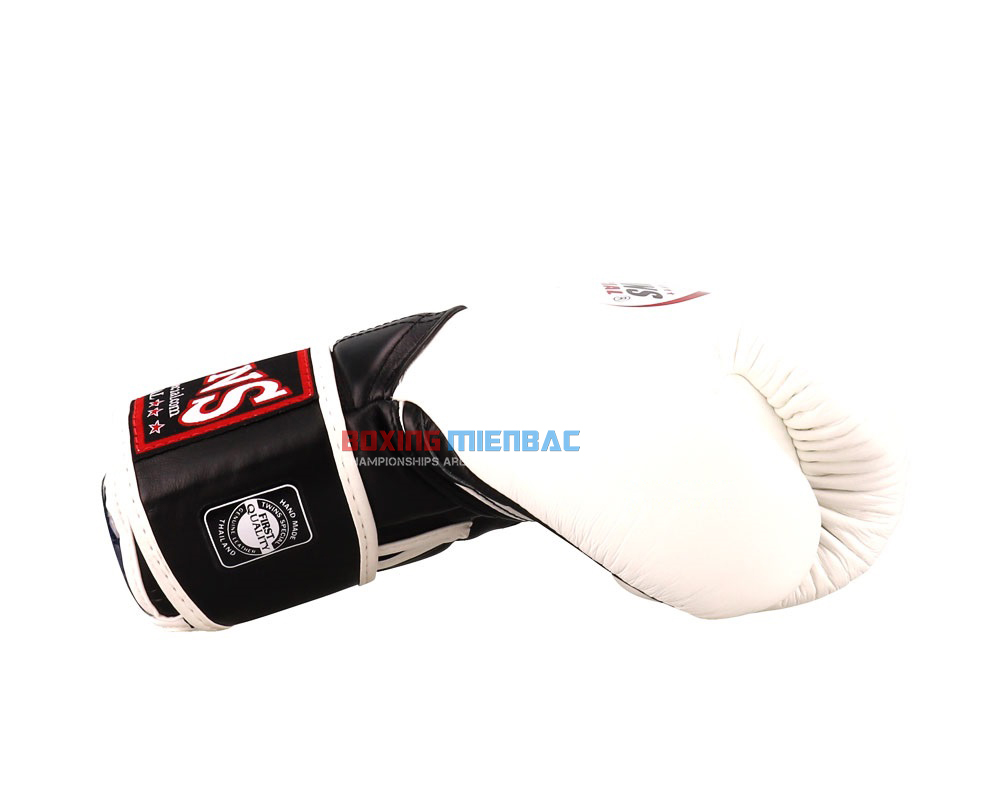 Găng Twins FBGVL11 (Made in ThaiLand) - Boxing/ MuayThai/ Kickboxing Training/ Màu Trắng Đen