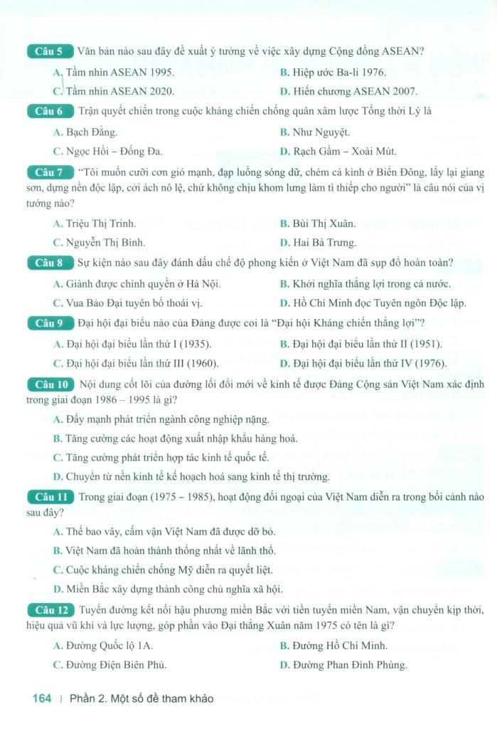 Sách - Câm Nang Ôn Luyện Thi THPT, Đại Học - Môn Lịch Sử