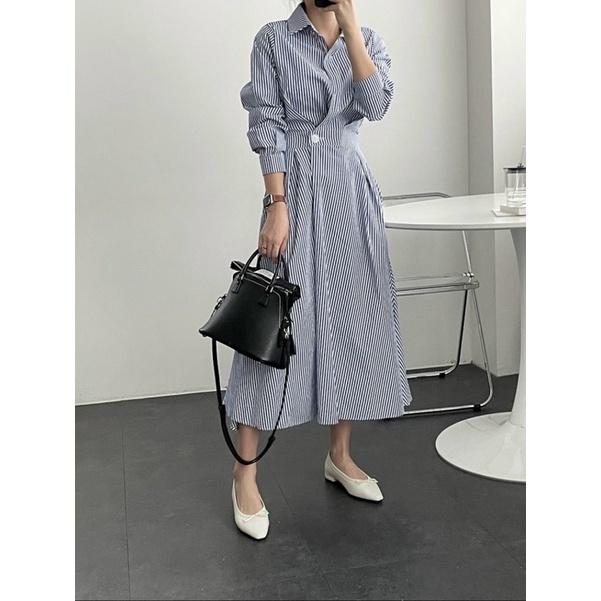 Đầm sọc xanh nút eo tay dài
