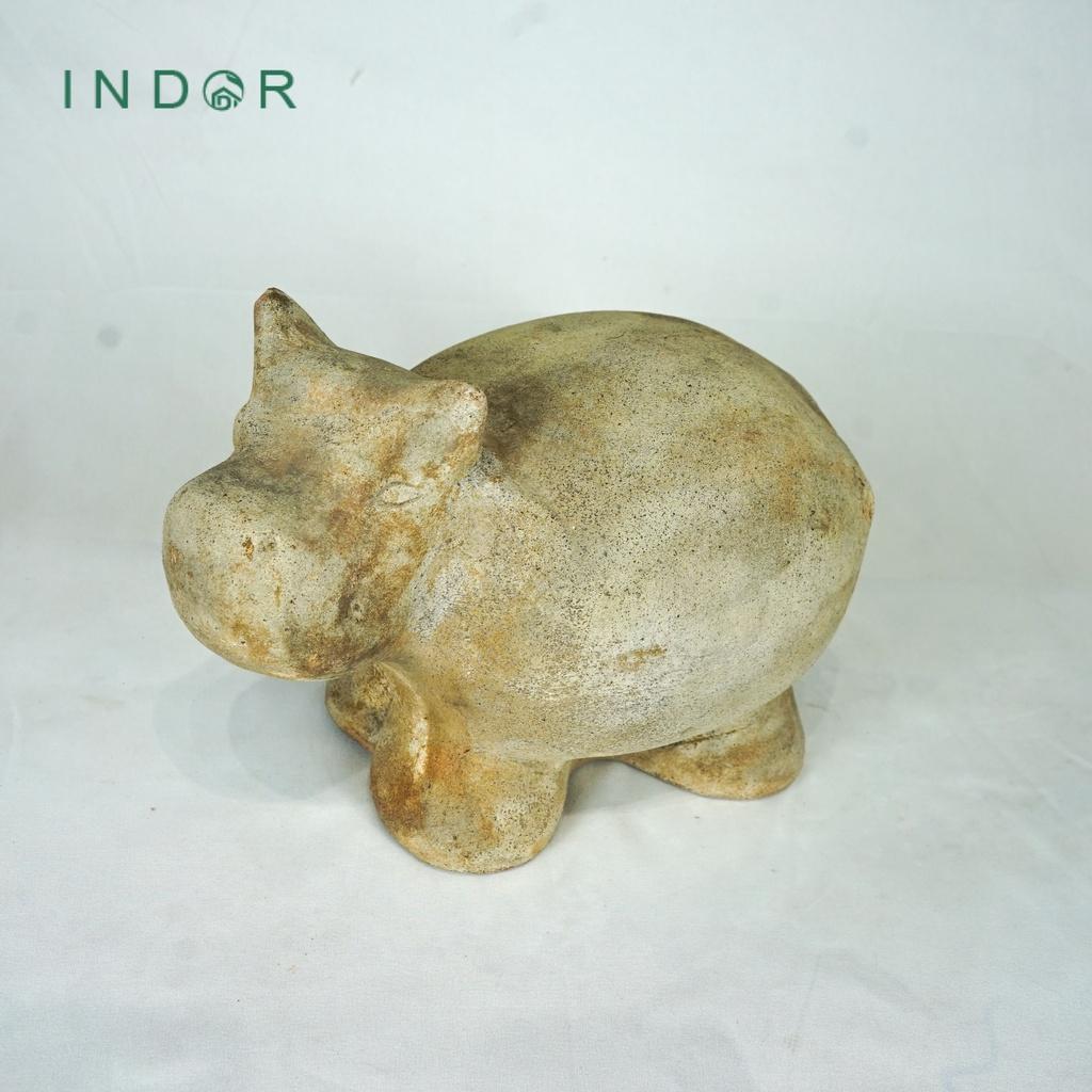 Tượng chú bò mông to chất liệu đất nung terracotta Tượng decor Noel Tượng trang trí nội ngoại thất