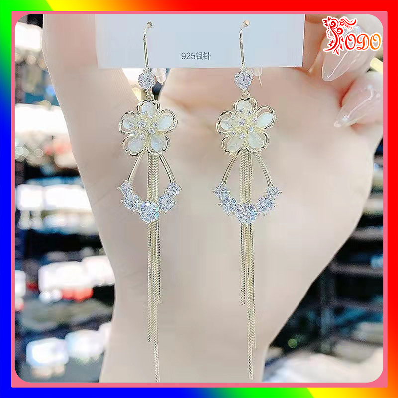 Bông tai kiểu đi dạo sang chảnh lấp lánh xuân hè thanh lịch xu hướng mới GD814 đi học sành điệu - [Thời Trang ToDo]
