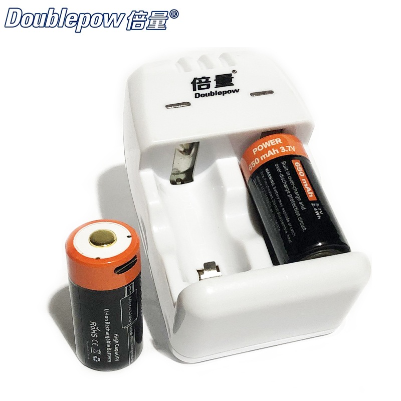 Bộ Sạc Pin Doublepow DP-K06 Kèm 02 Pin Sạc DP-CR123A 650mAh Cao Cấp - Hàng Chính Hãng