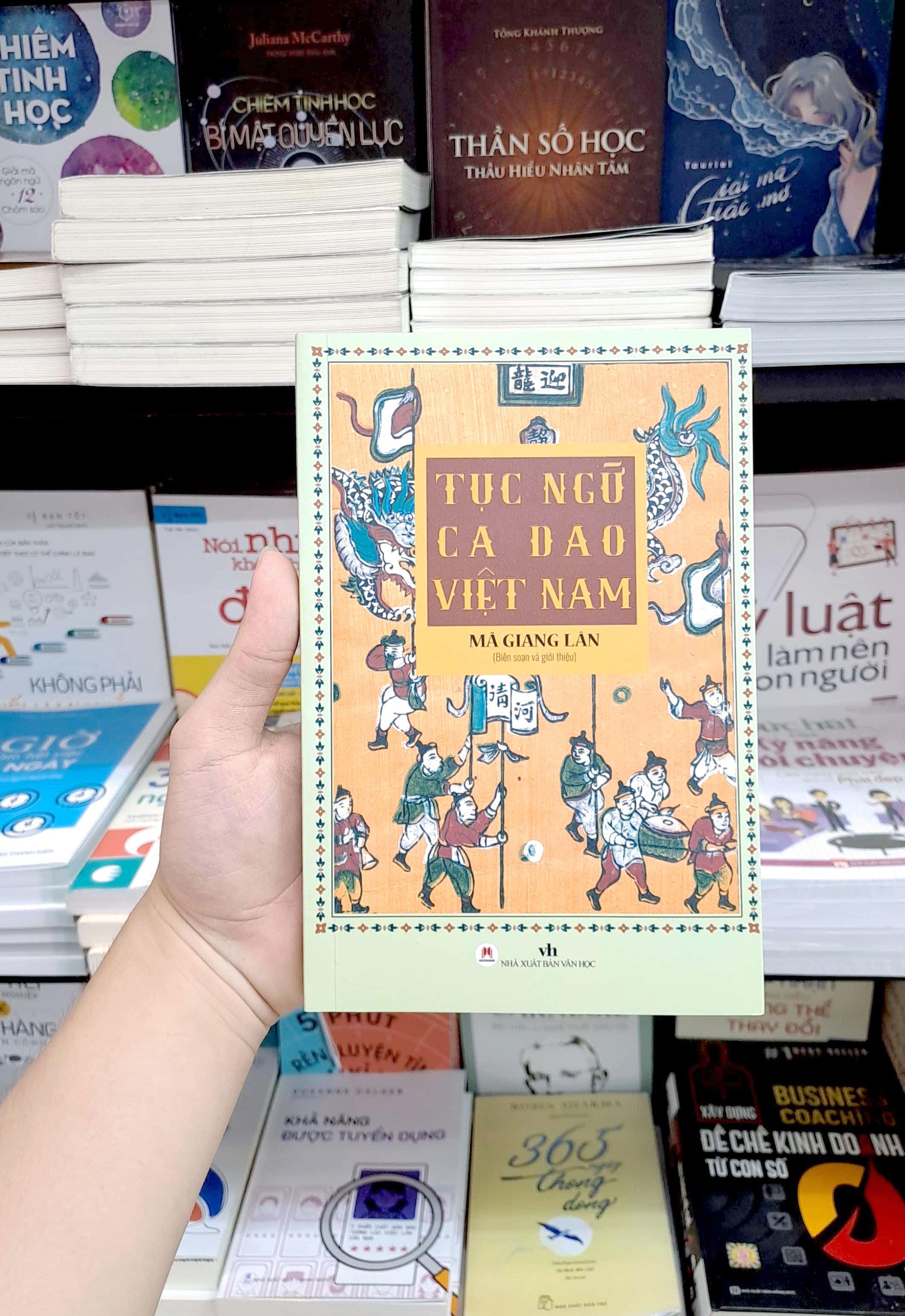 Tục Ngữ Ca Dao Việt Nam (Tái Bản 2022)