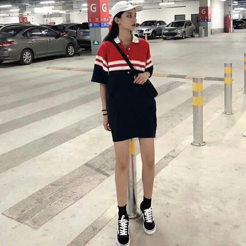 Váy len dáng suông phối đỏ trẻ trung