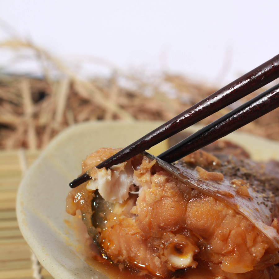 Cá basa kho tộ 3S khay 600gr - Nguyên liệu đã được sơ chế