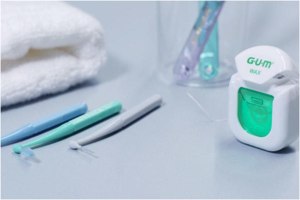 Chỉ nha khoa Sunstar Gum 40m sợi chỉ mềm mại & bền dai - Hàng nội địa Nhật Bản