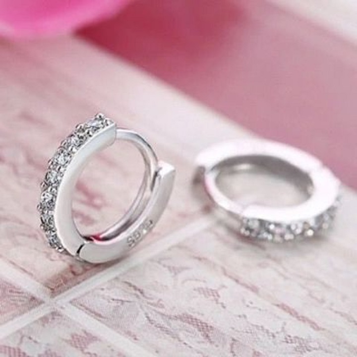 Bông tai nữ đính hạt đá zircon sang trọng siêu đẹp