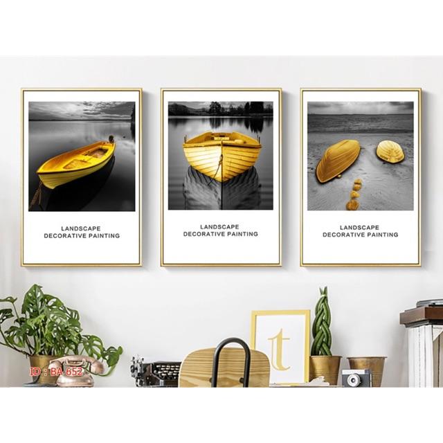 Tranh canvas decor thuyền vàng kt:40x60cmx3 bức