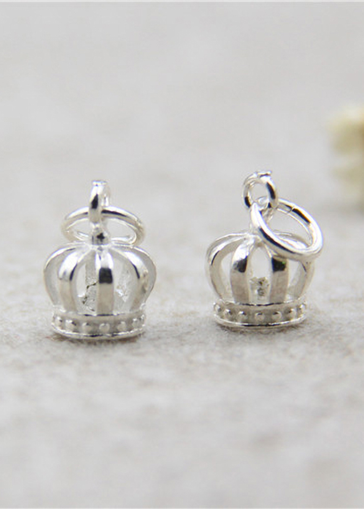 Combo 3 cái charm bạc trắng vương miện mặt treo - Ngọc Quý Gemstones