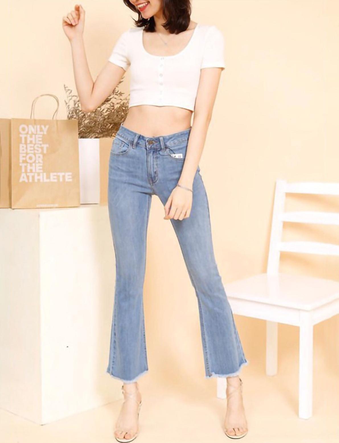 Quần jeans nữ 9 tấc ống loe nhẹ màu sáng