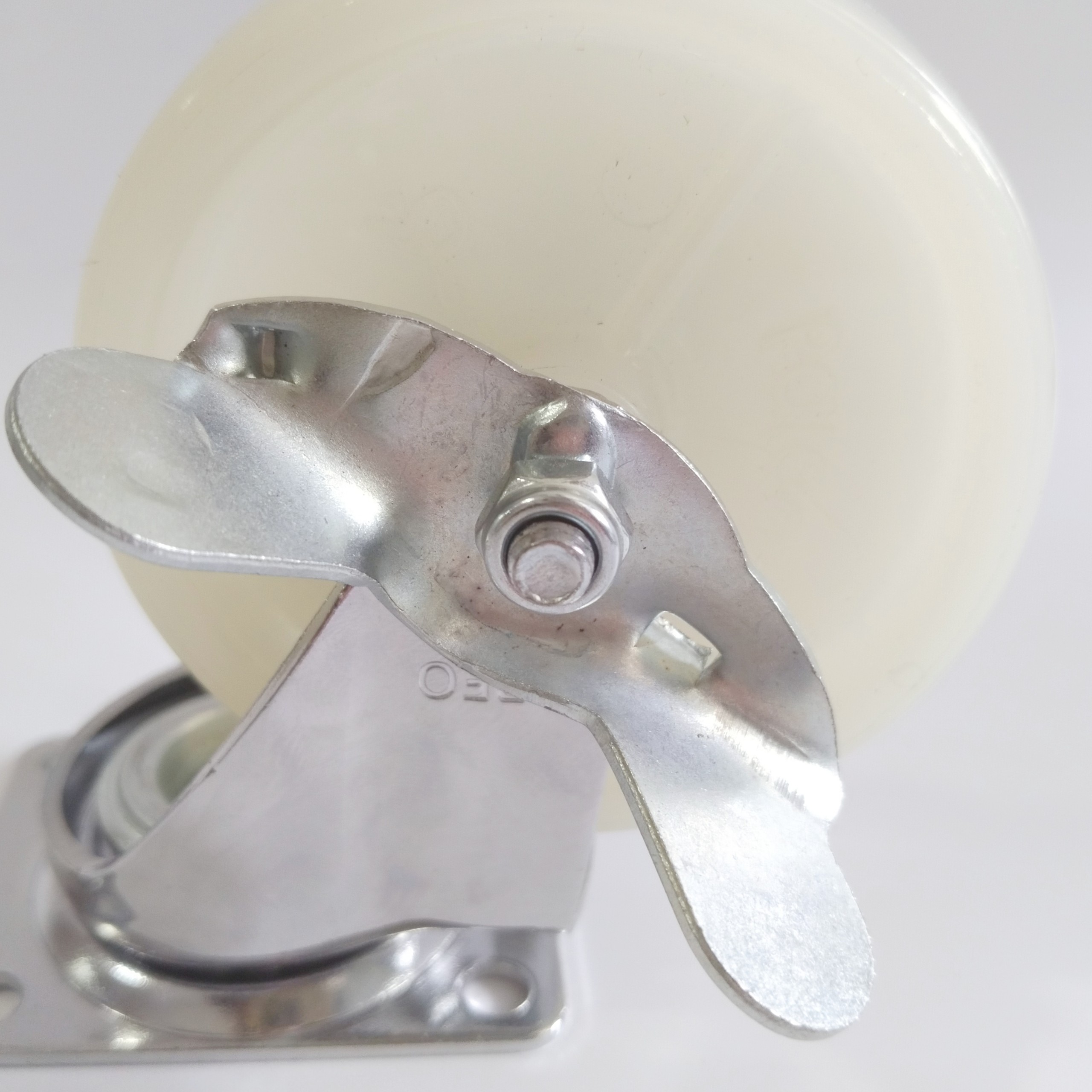 Bánh xe đẩy nylon tải nhẹ càng xoay khóa - 50-65-75mm - Happy Move Thái Lan