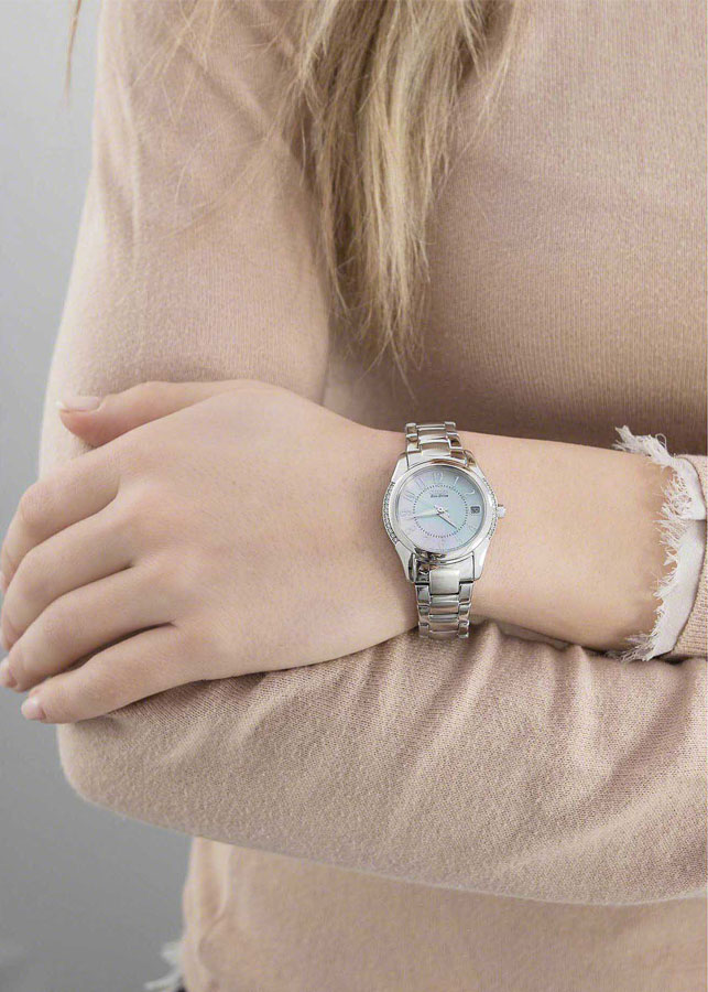 Đồng hồ nữ dây kim loại Citizen EO1041