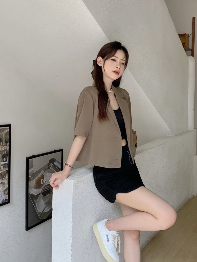 Áo Blazer Nữ Croptop Ngắn Tay Áo khoác Vest cộc nữ Chất Tuyết Mưa Cao Cấp Hàng Thiết Kế Tay Lỡ Dáng Ngắn Hàn Quốc