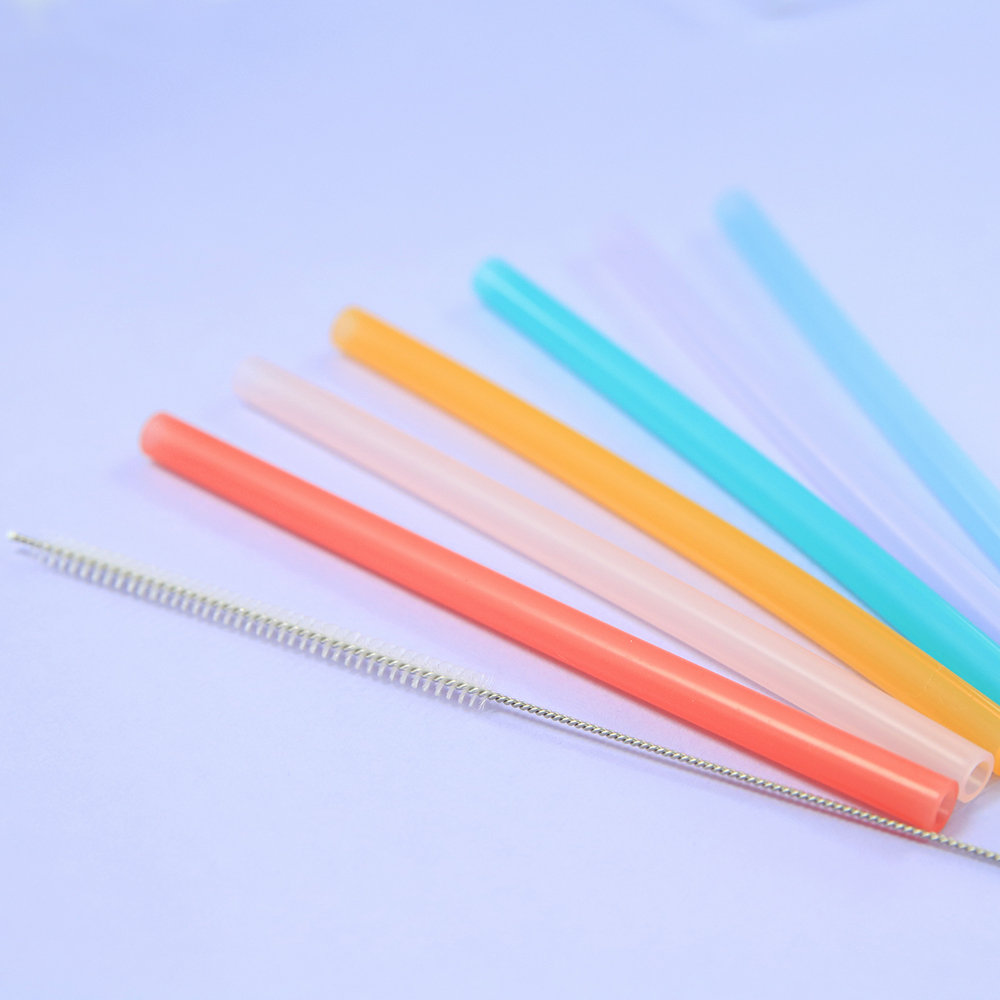 Bộ 6 ống hút silicon kèm cọ rửa Marcus & Marcus