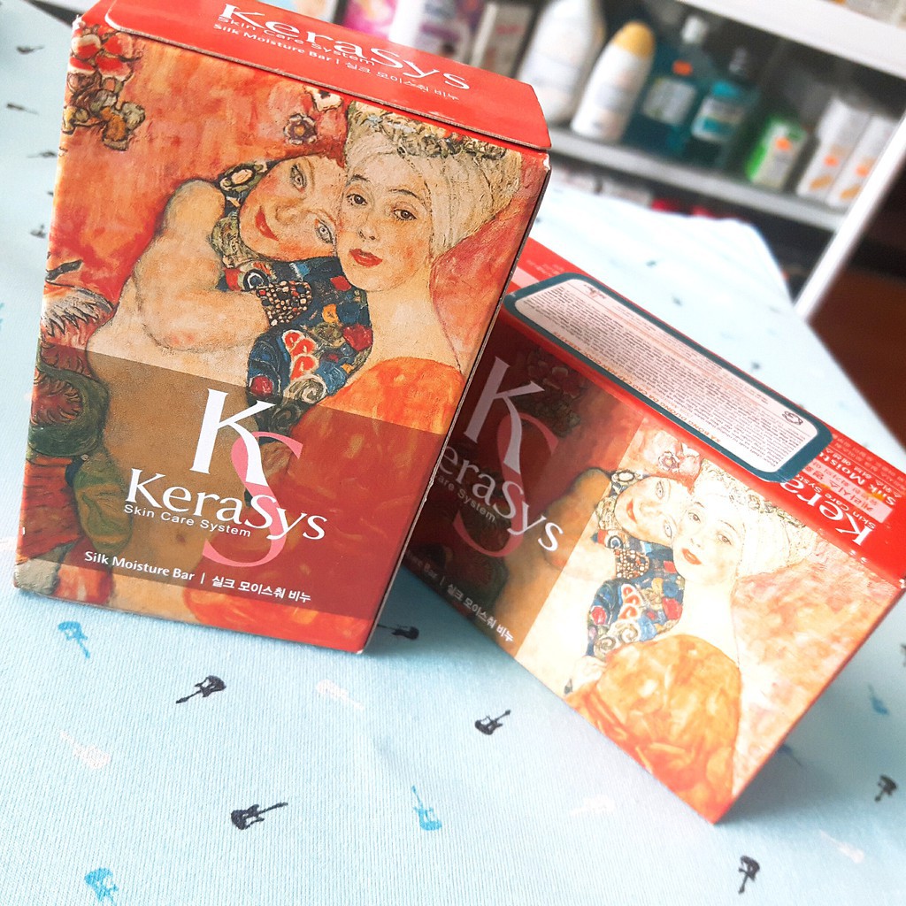 Xà Bông Tắm Kerasys Silk Moisture 100g (Da khô) - Đỏ