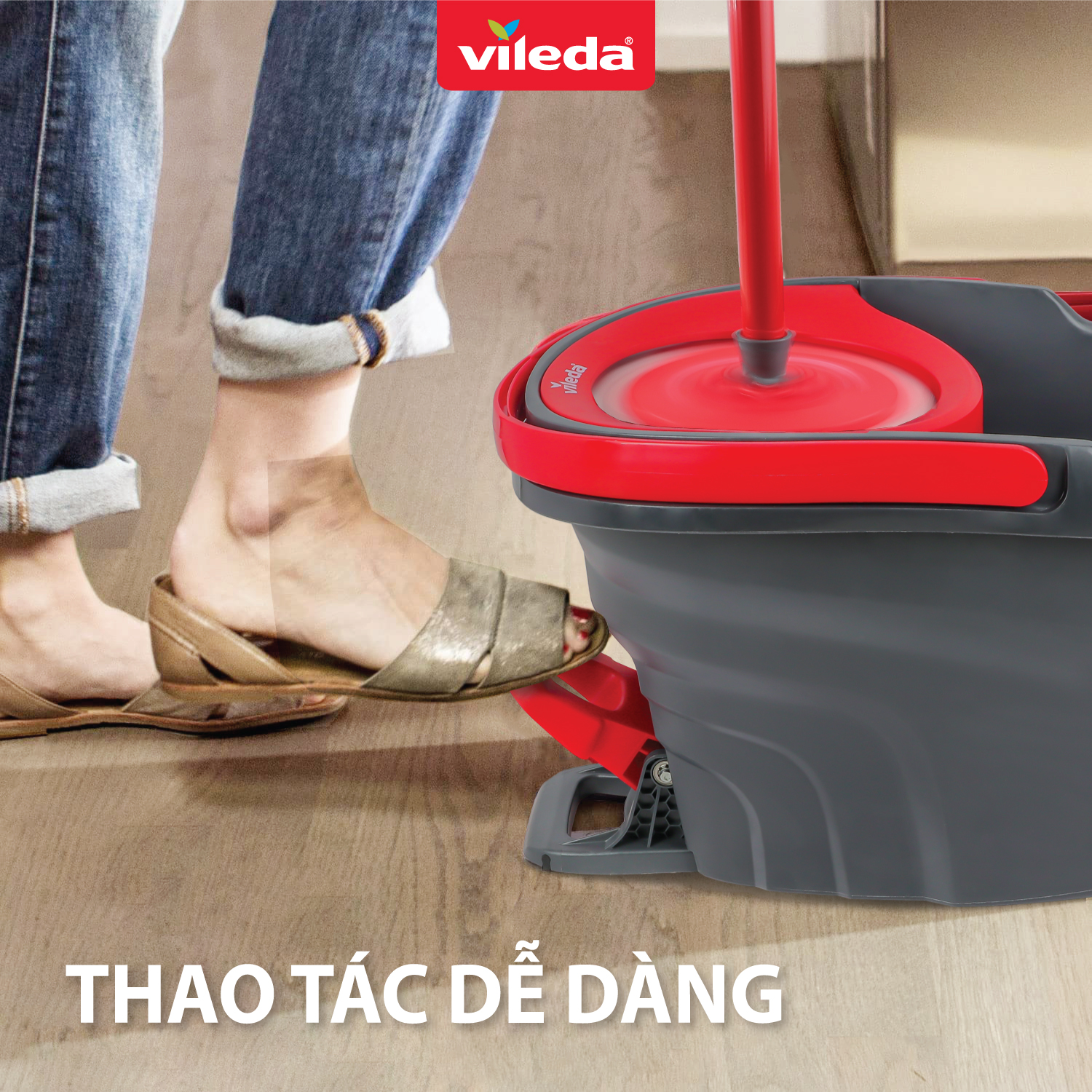 Cây lau nhà VILEDA Turbo Easy Wring&amp;Clean đầu lau tam giác, gồm xô giặt và cây lau nhà - TSU162214