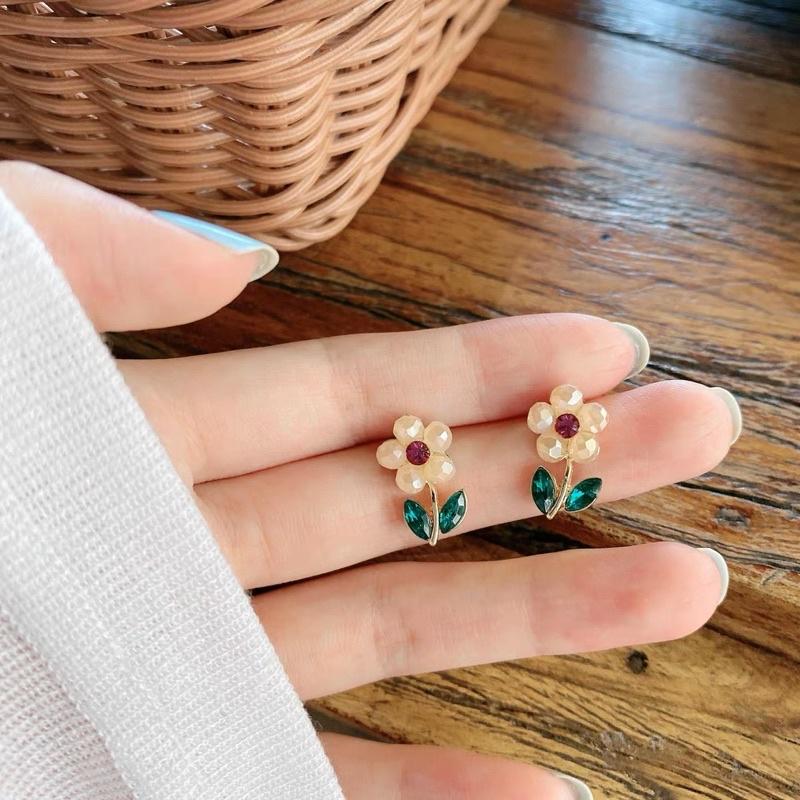 Hoa tai bông hoa nhí xinh 5 cánh - Arora boutique
