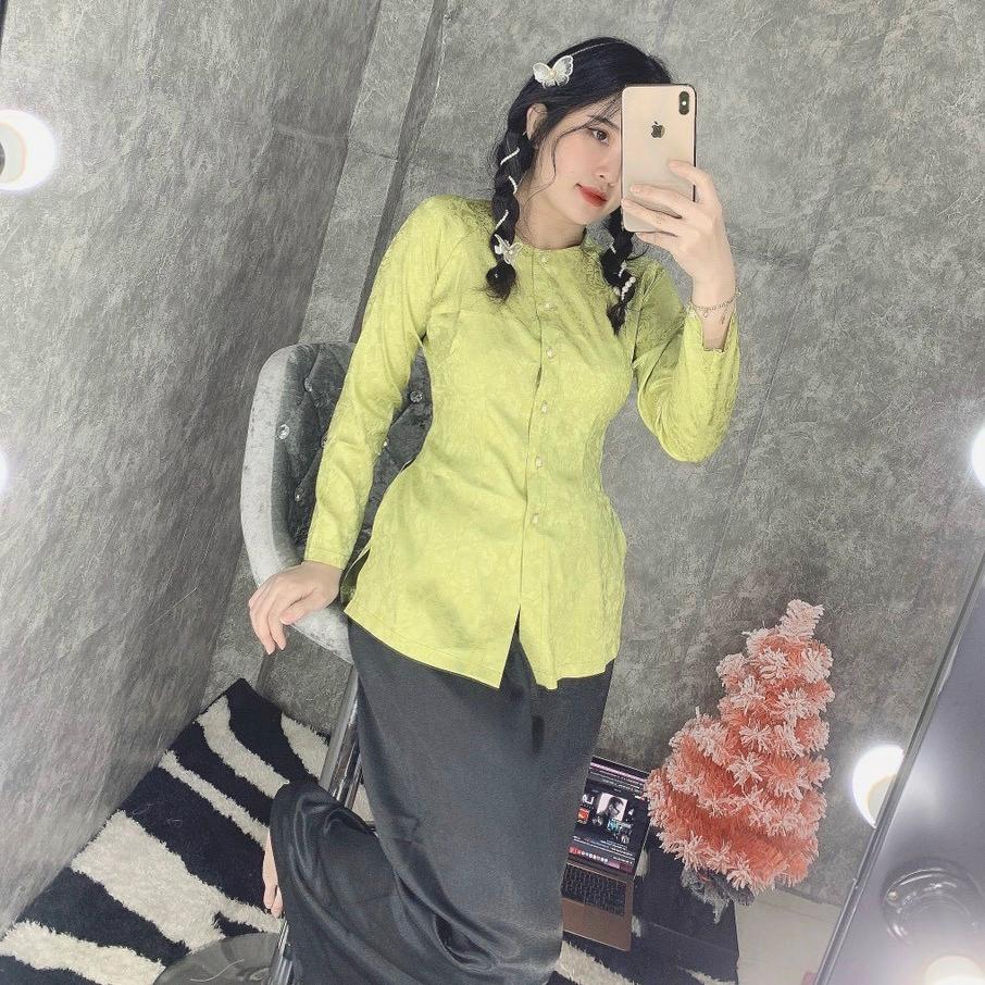 (GẤM BÀ BA cổ tròn S=2 QUẦN và ÁO BÁN RIÊNG) Bộ quần áo Phật tử, đồ lam đi chùa mẫu nữ vải gấm mã LH - Áo vàng đậm (Ko quần