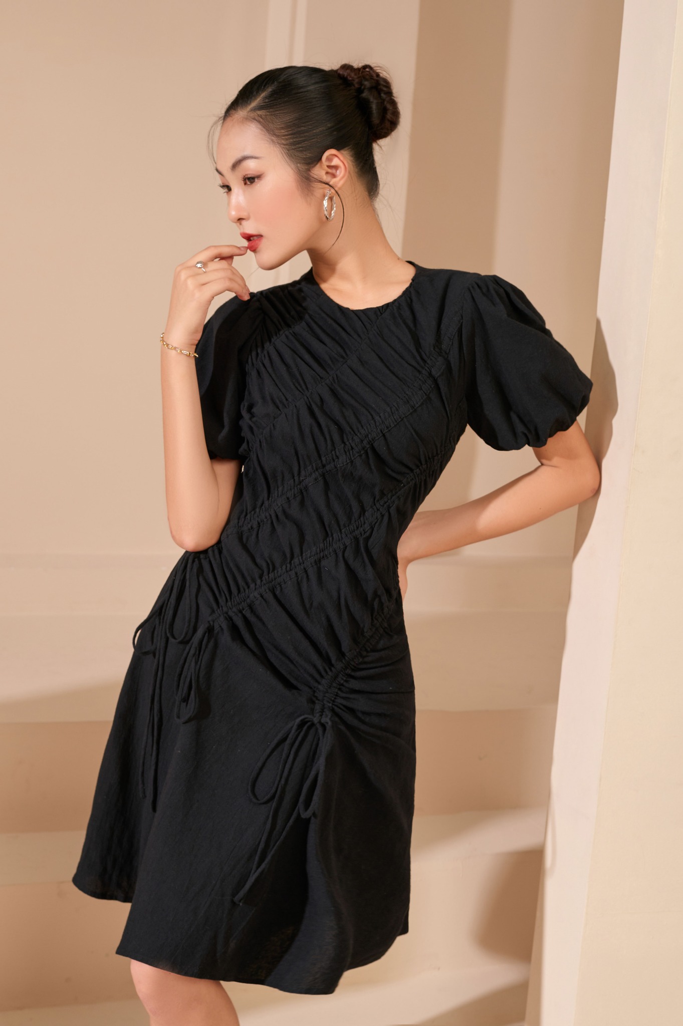 OLV - Đầm Black Ruched Dress