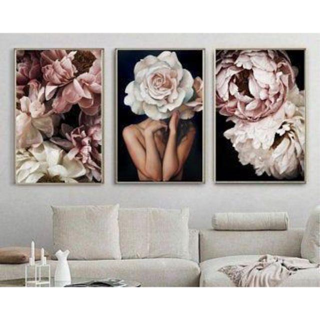 Tranh canvas bộ 3 tranh cô gái và hoa 35x50 kèm khung