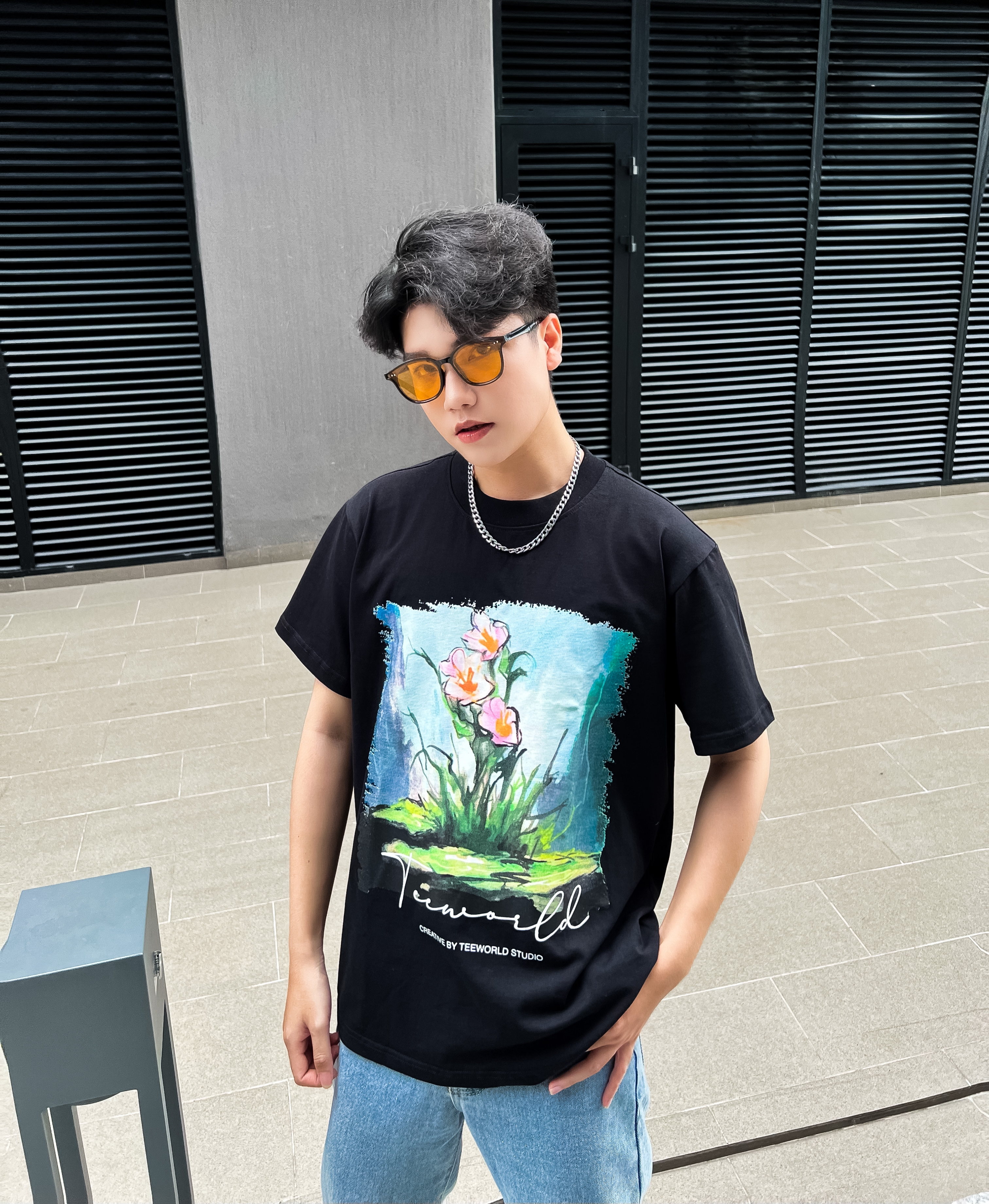 2 Áo thun Teeworld Flower Form Unisex Nam Nữ 2 Màu Cùng Size