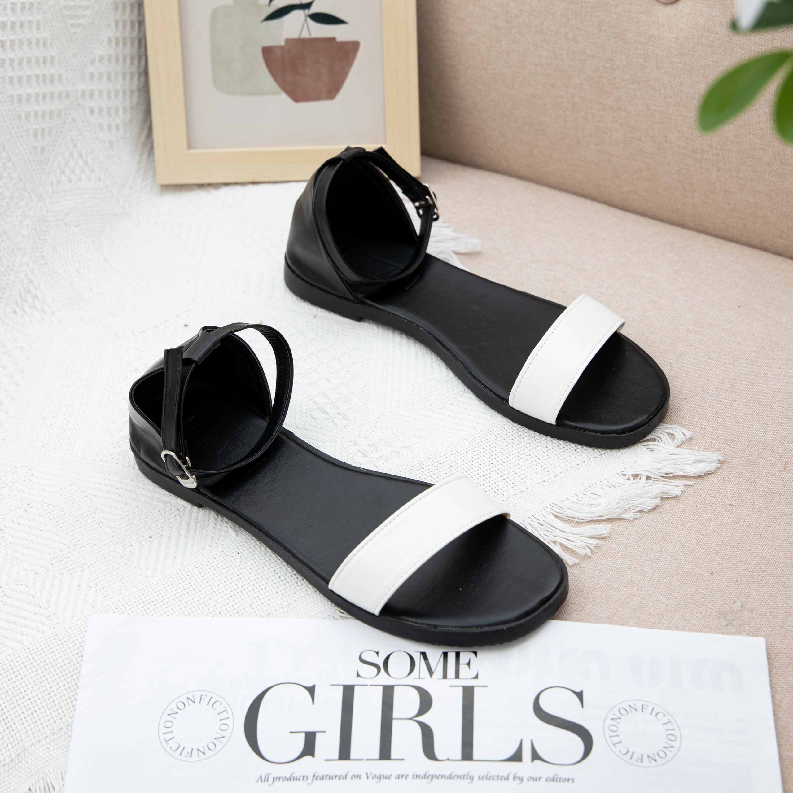 Giày Sandal Nữ thời trang MWC giày sandal đế bệt quai ngang basic siêu HOT NUSD- 12011