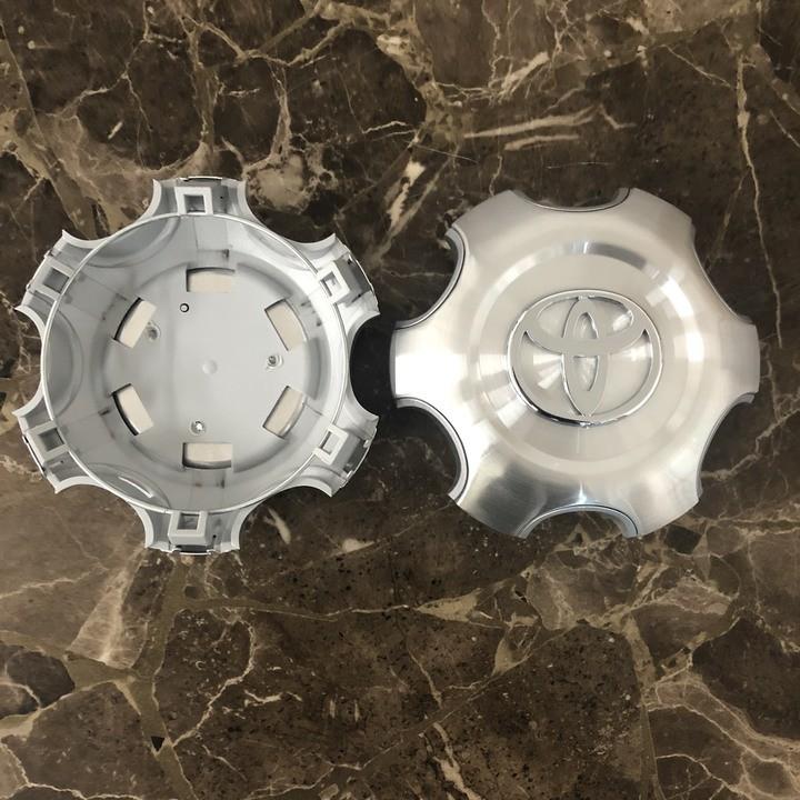 Logo chụp mâm, ốp lazang bánh sau xe ô tô Toyota Land Cruiser Prado TY-038