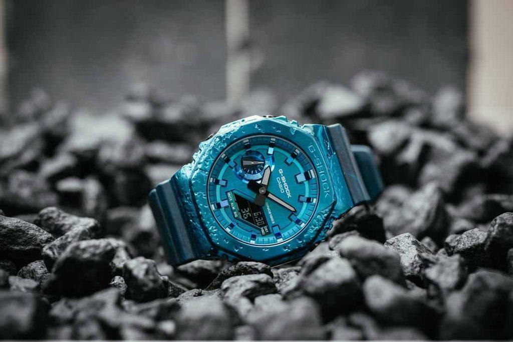 Đồng Hồ Nam Dây Nhựa Casio G-Shock GM-2140GEM-2A Chính Hãng Carbon Core | Phiên bản kỉ niệm 40th | GM-2140GEM-2ADR Limited Edition