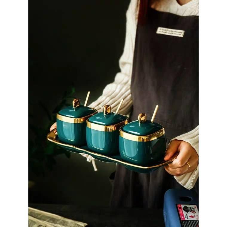 Bộ 3 Hũ đựng gia vị đặt bàn bằng sứ màu xanh cổ vịt viền mạ vàng