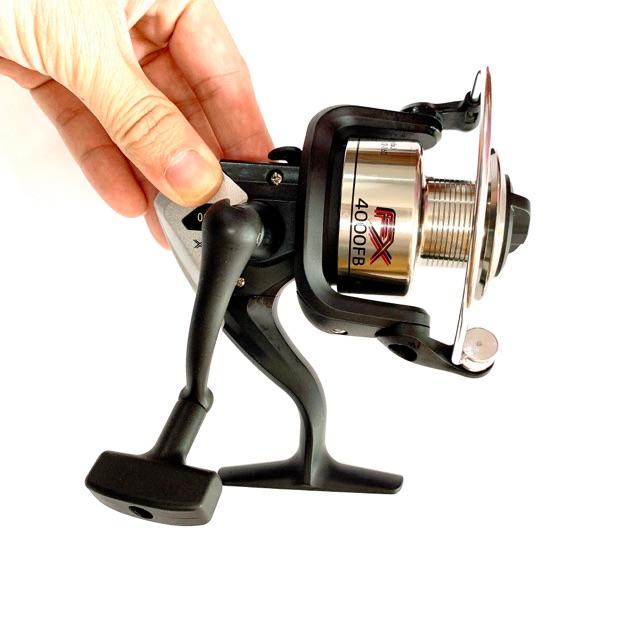 Máy câu cá FX 4000 loại 1 máy tải cá 10kg quay êm và rất nhẹ y hình giá rẻ
