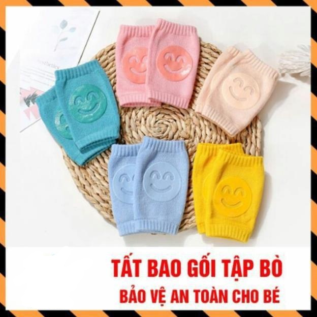 Tất / vớ tập bò bảo vệ đầu gối bé