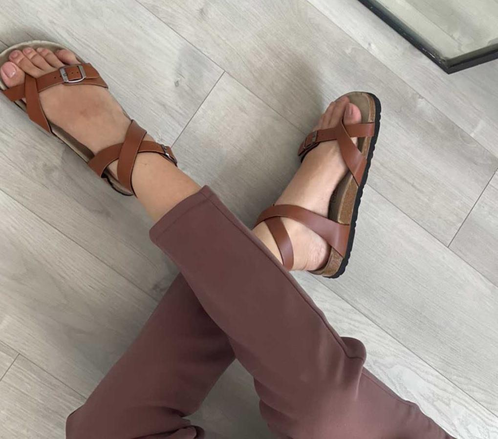 [Giày đẹp][Giá tốt] Giày Đế Trấu Sandal Xỏ Ngón Cổ Cao Nam Nữ Màu Bò