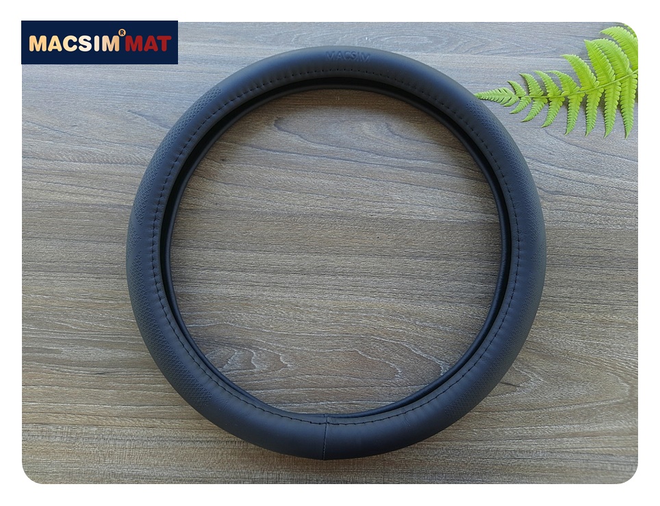 Bọc vô lăng cao cấp Macsim mã L631 chất liệu da thật - Khâu tay 100% size M phù hợp các loại xe