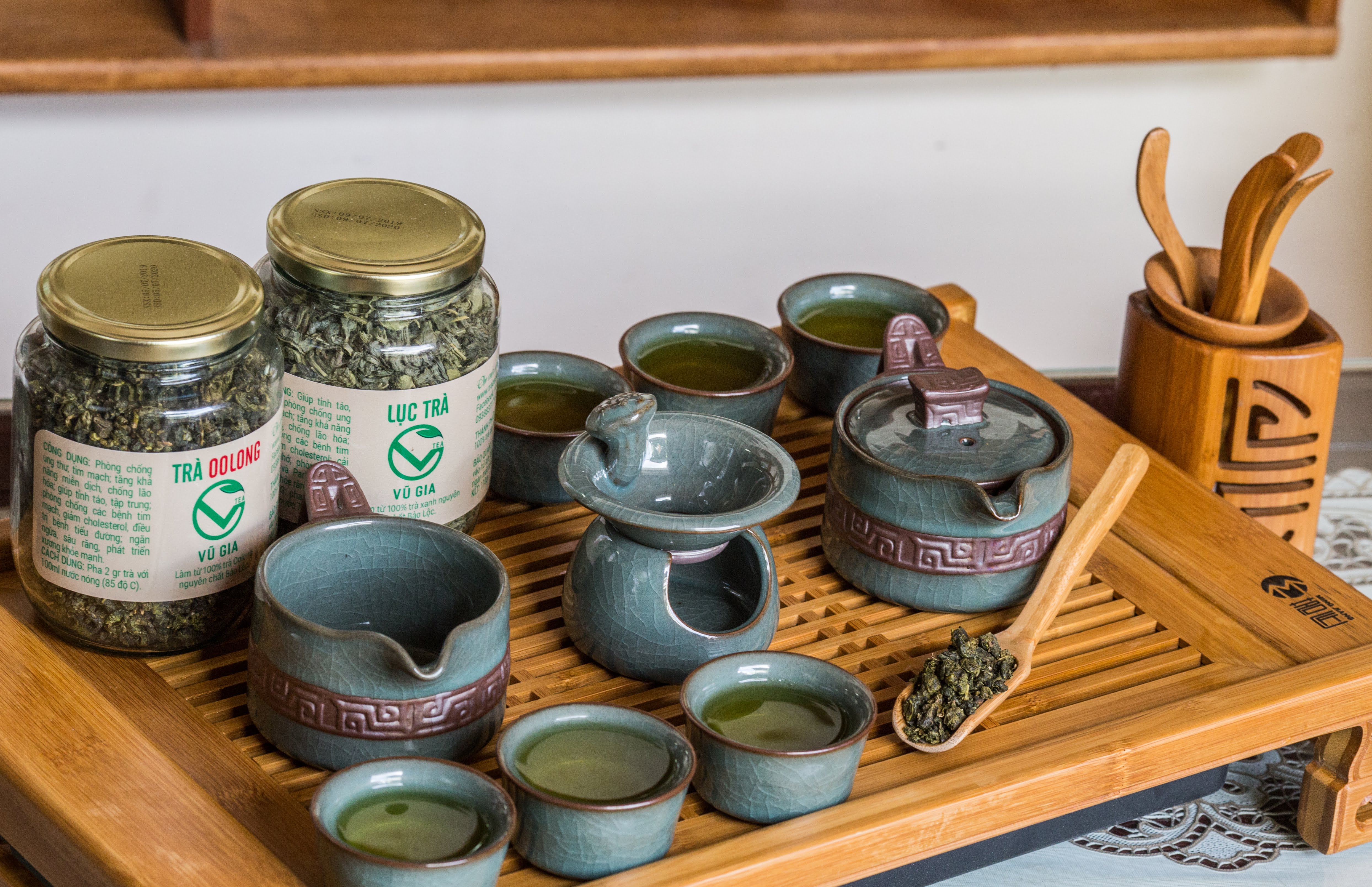 Trà Oolong Cao Cấp Nguyên Chất Vũ Gia