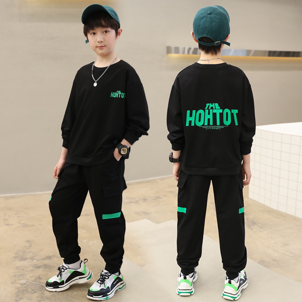 Set bộ quần áo thu đông trẻ em 14-45kg (4-14 tuổi) mẫu HOHTOT. Thiết kế năng động, cá tính.MA83