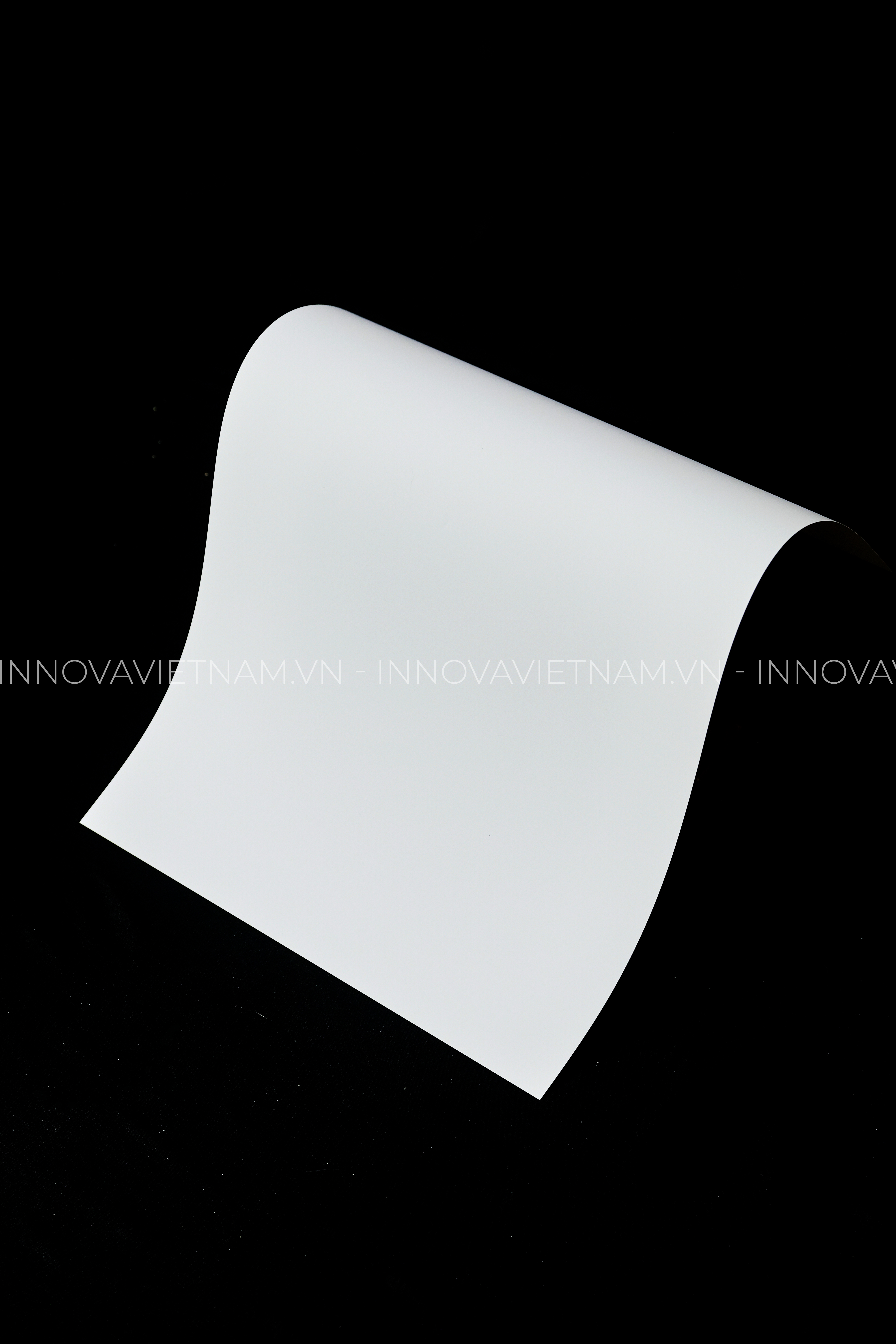 Giấy nhựa trắng mờ (White matte PET) dầy 125 khổ 32x47
