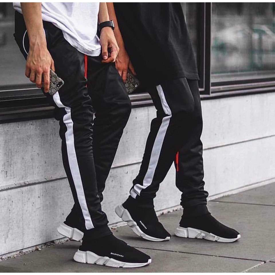 Quần JOGGER Dài Nam Nữ Unisex Chất Vải Nỉ Poly 2 Sọc CÓ KHOÁ Túi, Quần thể thao nam nữ jogger CÓ KHOÁC túi PHỐI 1 SỌC Cao Cấp kiểu bó ống Hàn Quốc chất vải đẹp BO LAI DẸP - JINS STORE