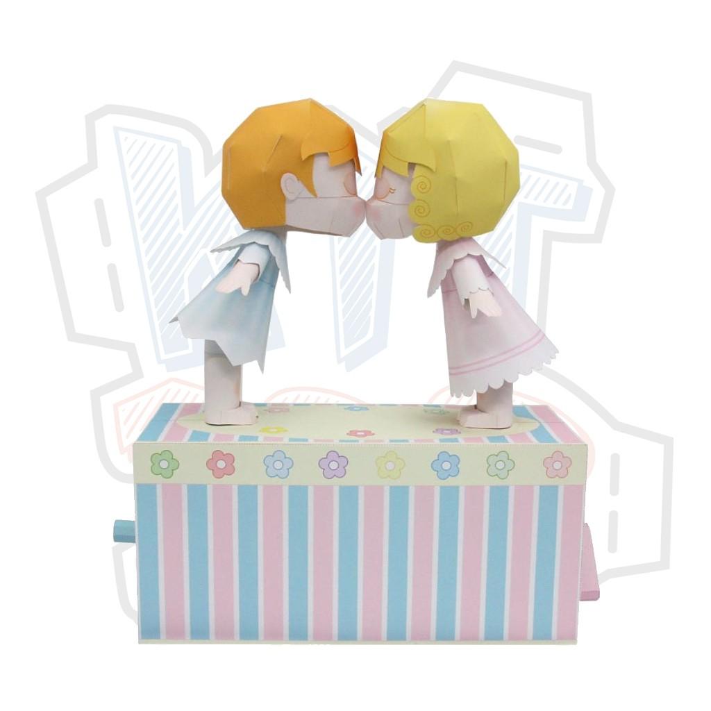 Mô hình giấy Đồ chơi búp bê Kissing Dolls chuyển động