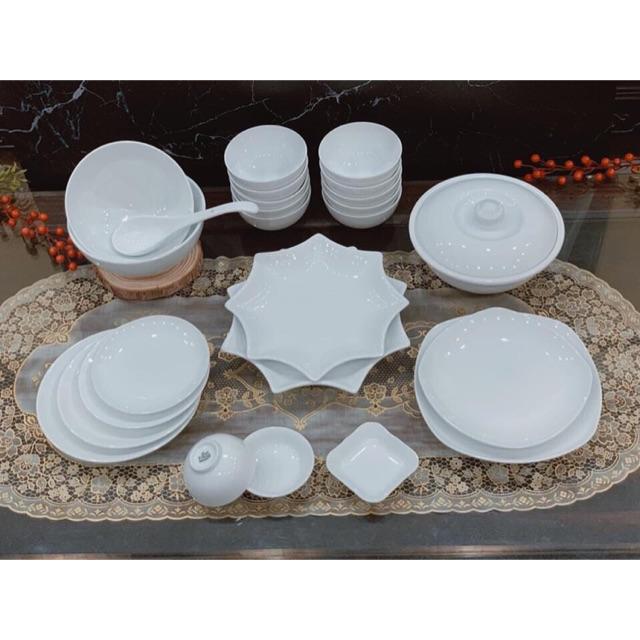 Bộ bát đĩa men trắng. Gốm B