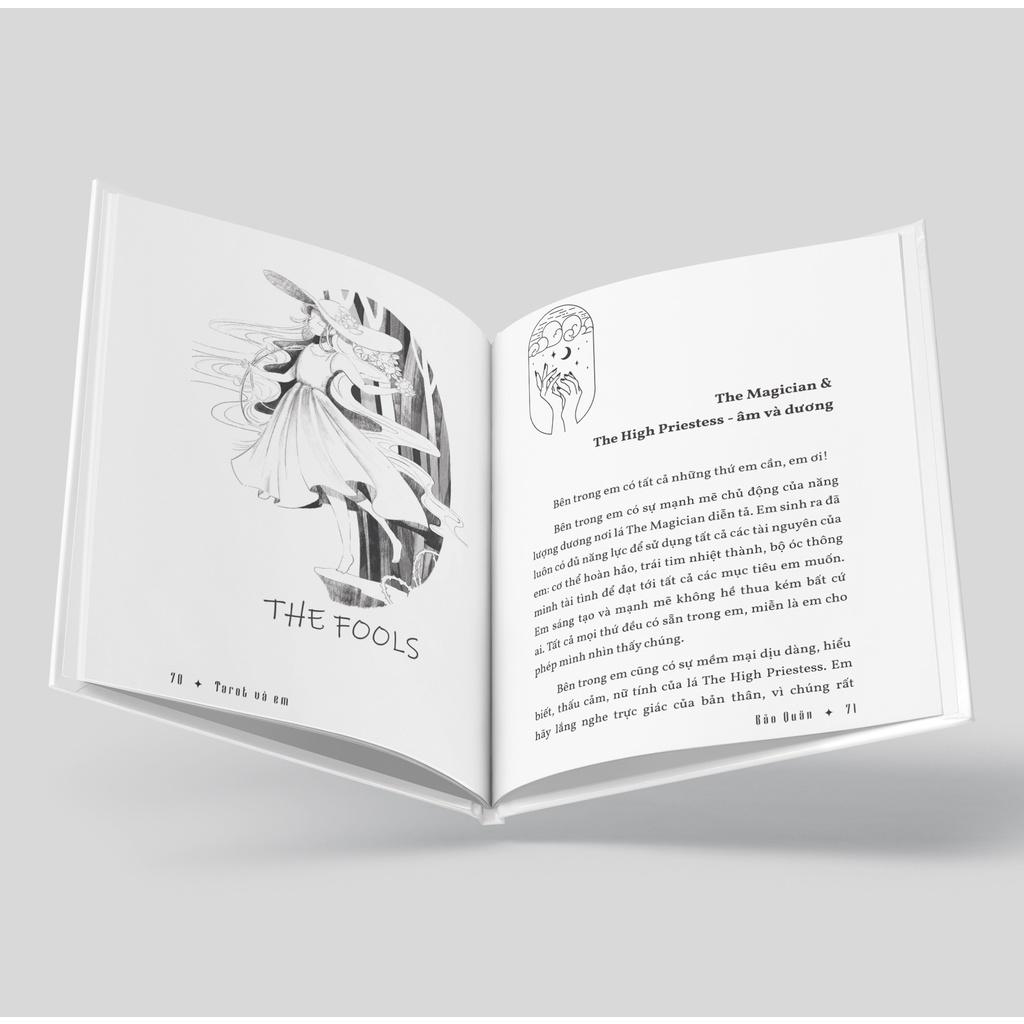 Hình ảnh Sách  Tarot Và Em (Tặng kèm 1 bookmark) - Skybooks - BẢN QUYỀN