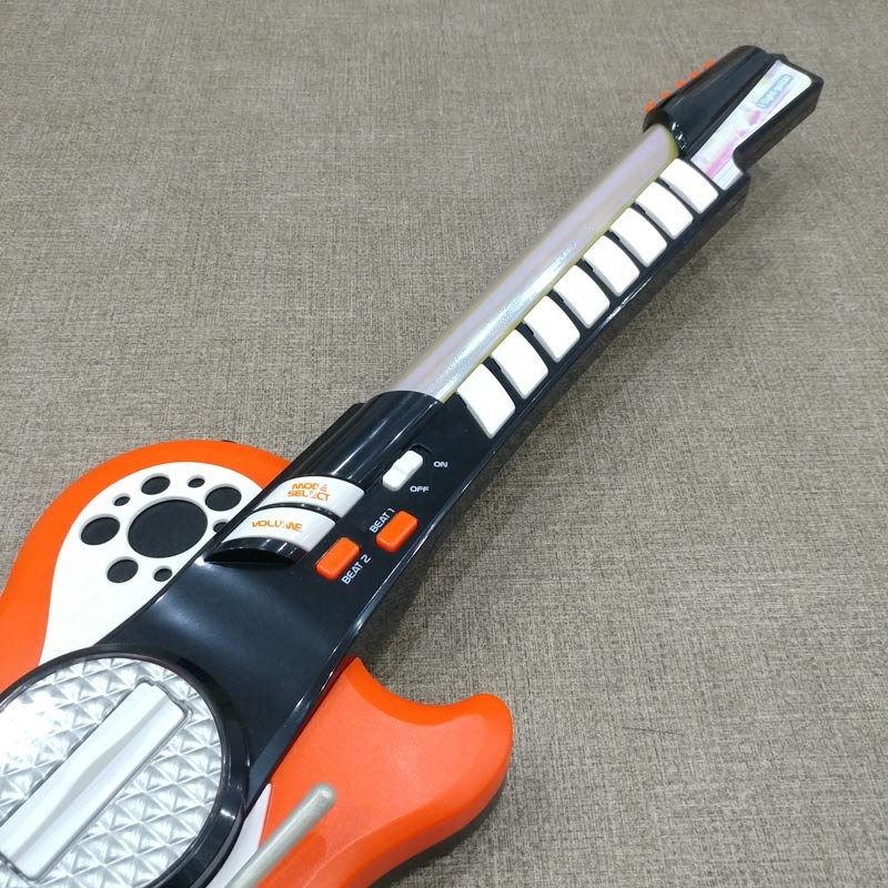 Đồ chơi guitar cho bé Plug & Play Light Guitar 106838628