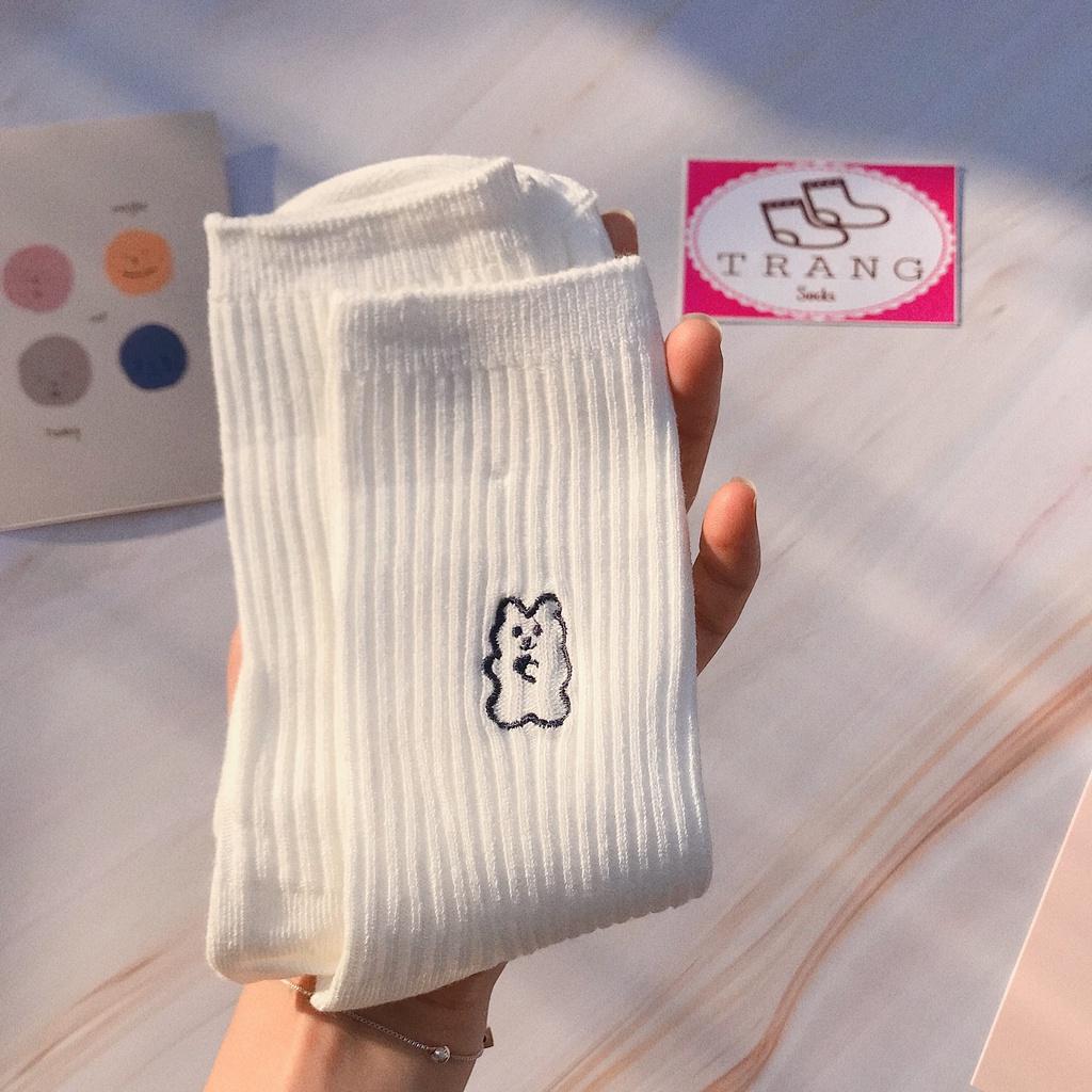Tất vớ cổ cao trắng gân hoạ tiết thêu xinh xắn