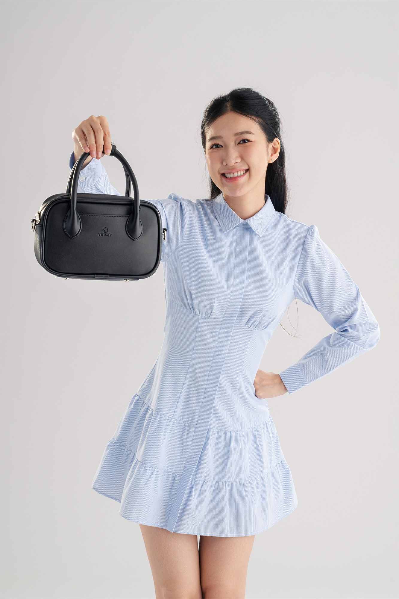 Túi Yuumy ( Thời trang nữ cá tính size 23 - Túi đeo chéo da Seasand YN247 )